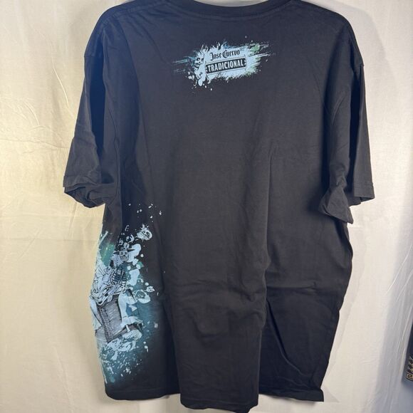 Jose Cuervo Tradicional Tequila T-Shirt Black Blue Skeletons Men’s XL Halloween - Picture 2 of 9
